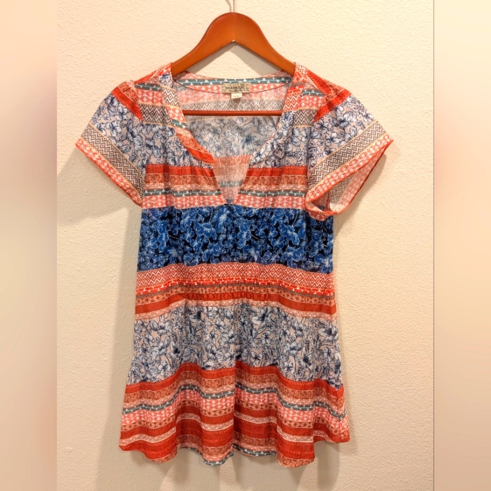 Colorful Women's V-Neck Top Small